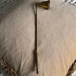 Vintage OM solid brass candle snuffer. Adjustable. Ornate ribbed handle. EUC
